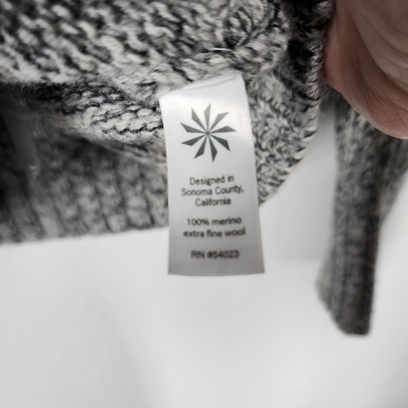 ATHLETA 100% MERINO WOOL COWL NECK SWEATER - Picture 9 of 9